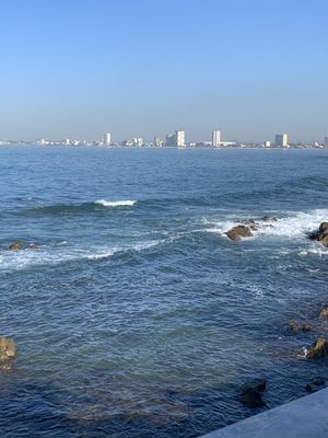 Del Malecón by null