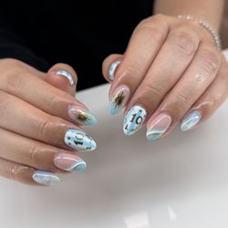 Polish Nails & Spa