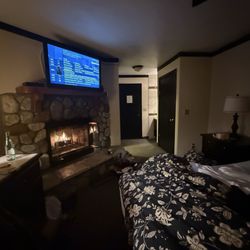 The North Shore Inn in Crestline gift card