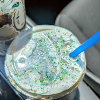 Dutch Bros Coffee - Free birthday NSA Caramelizer with added foam top and sprinkles - Juice Bars & Smoothies Near Me - Johns Creek, Georgia