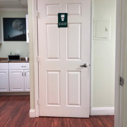 Valdes Medical Center - All-gender RESTroom