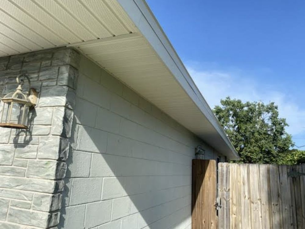 Slide of Kaiser Roofing