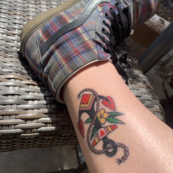 Jay Lester Tattoo - Couple days out - Tattoo Near Me - Rome, RM