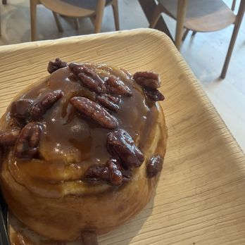 Honey & Sol - Carmel roll - Coffee & Tea Near Me - Rio Verde, Arizona Honey & Sol - Carmel roll - Coffee & Tea Near Me - Rio Verde, Arizona