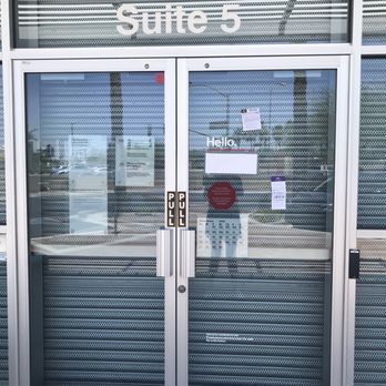 Verizon - Store completely closed when it is supposed to be open, with no explanation. - Mobile Phones Near Me - Chandler, Arizona