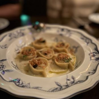 The Charles - Italian Near Me - Dallas, Texas