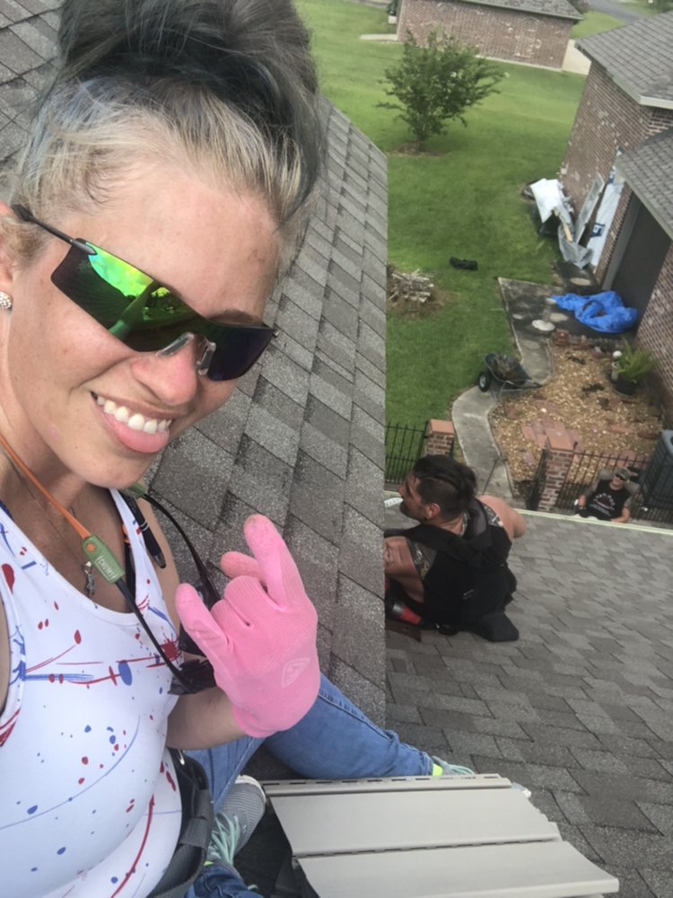 Slide of Cordle's Roofing & Construction