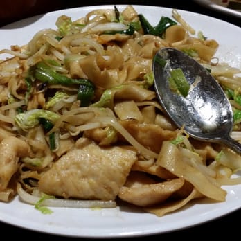 Nomad Asian Bistro - Home made noodles (Chow Mein)! - Chinese Near Me - Long Beach, California
