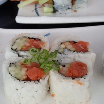 Nami Sushi - Spicy tuna - Sushi Bars Near Me - Davis, California Nami Sushi - Spicy tuna - Sushi Bars Near Me - Davis, California