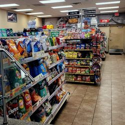 Holiday Stationstore