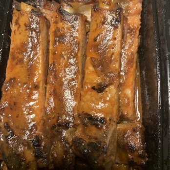 M & M BBQ - 1/2 slab ribs - Barbeque Near Me - Boston, Massachusetts