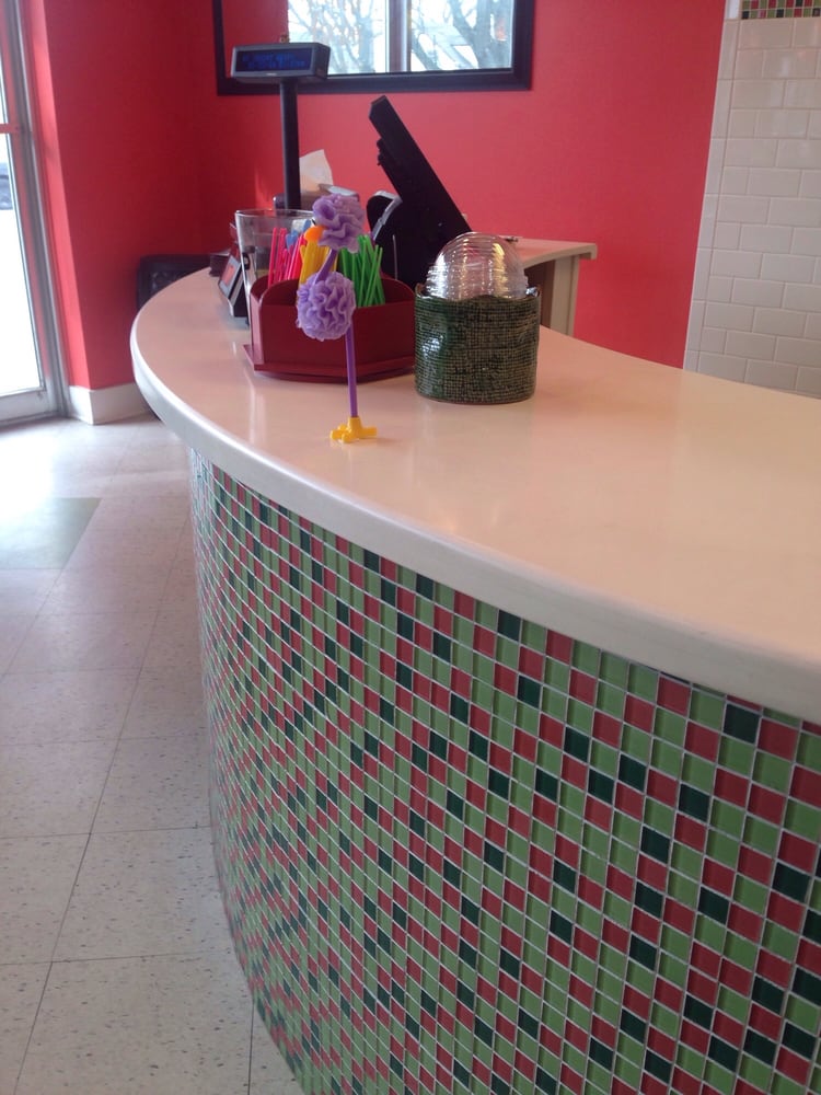 YOGURT BERRY Updated March 2024 4290 Albany Post Rd, Hyde Park, New