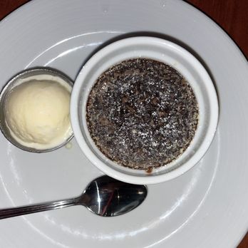 Carnival Conquest - Chocolate mousse w/ vanilla ice cream - Travel Services Near Me Carnival Conquest - Chocolate mousse w/ vanilla ice cream - Travel Services Near Me