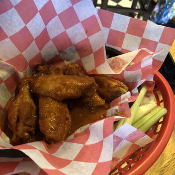 Blind Pig Tavern - Hot wings - Dive Bars Near Me - Athens, Georgia Blind Pig Tavern - Hot wings - Dive Bars Near Me - Athens, Georgia