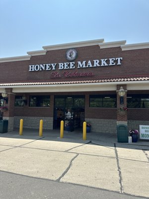 Honey Bee Market - La Colmena by null