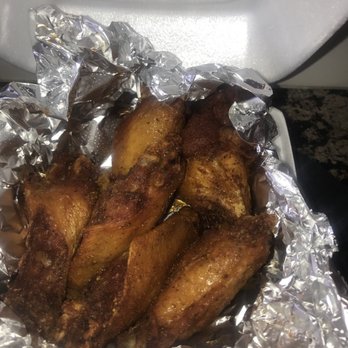 Mid Atlantic Seafood - Happy Hour wings - Seafood Near Me - Laurel, Maryland