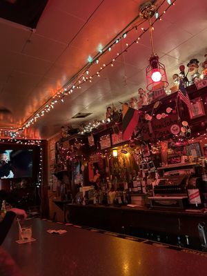 Bernice's Tavern by null