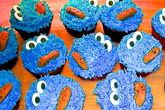 The Sweet Life by Olivia Logo