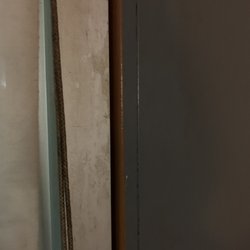 Airport Express - The front door