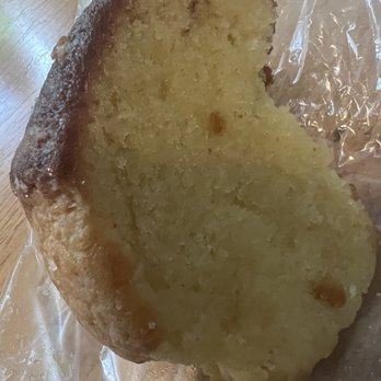 Velvet Kake - Pound cake - Custom Cakes Near Me - Birmingham, Alabama