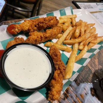Iowa Taproom - Kid's Chicken Fingers - American Near Me - Des Moines, Iowa Iowa Taproom - Kid's Chicken Fingers - American Near Me - Des Moines, Iowa