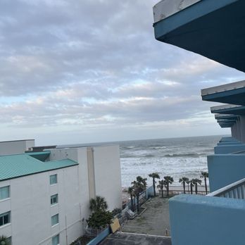 Fountain Beach Resort - View from balcony. - Resorts Near Me - Daytona Beach, Florida Fountain Beach Resort - View from balcony. - Resorts Near Me - Daytona Beach, Florida