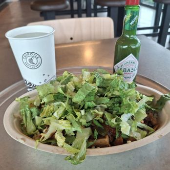 Chipotle Mexican Grill - Chicken burrito bowl - Fast Food Near Me - West Melbourne, Florida