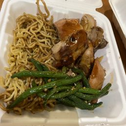 Teriyaki chicken, noodles, green beans Teriyaki chicken, noodles, green beans