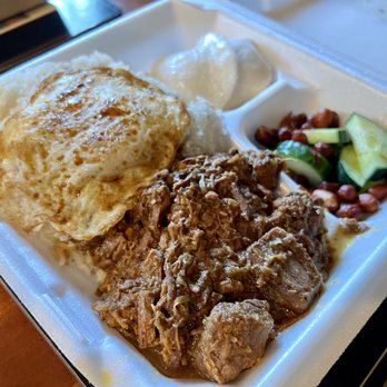 Wee's Cozy Kitchen - Beef rendang - Pan Asian Near Me - Austin, Texas Wee's Cozy Kitchen - Beef rendang - Pan Asian Near Me - Austin, Texas