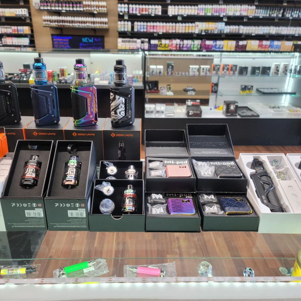 JAMZ VAPORIUM Updated September 2024 36 Photos 8150 Fort