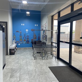 Clean Spin Washateria - Kids area - Laundromat Near Me - Spring, Texas Clean Spin Washateria - Kids area - Laundromat Near Me - Spring, Texas