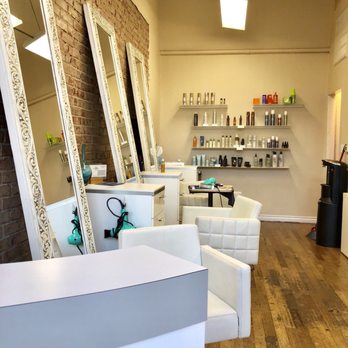 Acqua Hair Studios - Hair Stylists Near Me - Santa Monica, California Acqua Hair Studios - Hair Stylists Near Me - Santa Monica, California