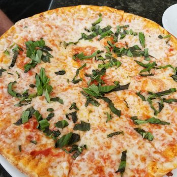 Rosinella - Pizza (extra Basil) - Italian Near Me - Miami Beach, Florida