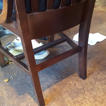 Cotton Patch Cafe - The trash at cotton patch BEFORE these men were seated. - American Near Me - Stephenville, Texas