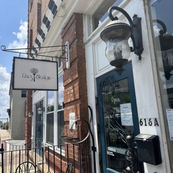 Chez Genèse - Outside - French Near Me - Greensboro, North Carolina