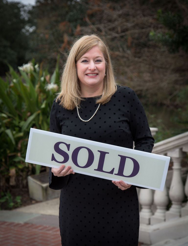 SARA RICHARDS MIRAMBELL REALTY 28 Photos 3232 Metairie Rd