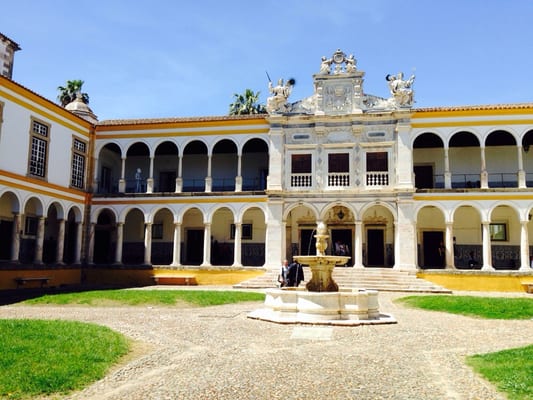 University of Évora by null
