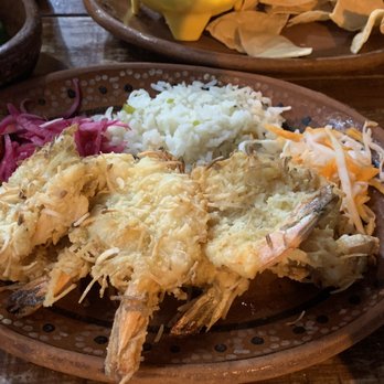 La Lomita - Coconut shrimp - Seafood Near Me - Isla Mujeres, ROO La Lomita - Coconut shrimp - Seafood Near Me - Isla Mujeres, ROO
