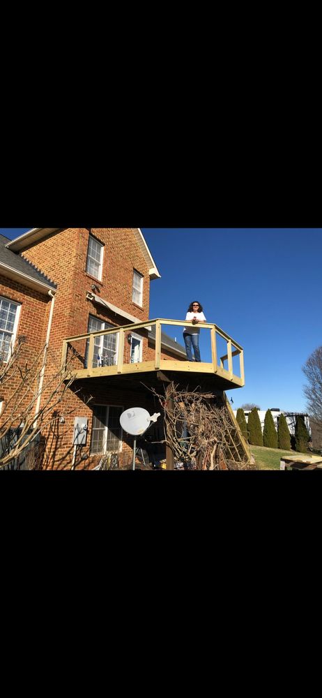 Slide of EJ Wilson Home Improvement