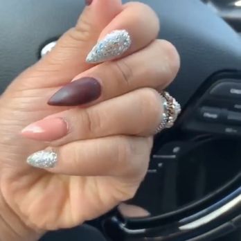 Forever Nails - Nail Salons Near Me - Vista, California