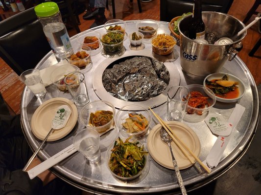 Yuk Jun Gui - Galbi, Fresh live eel, Makchang by null