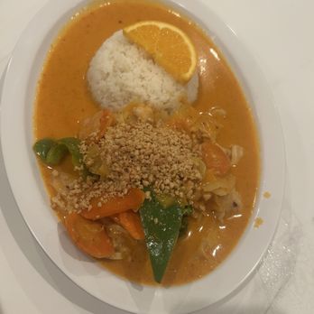 Three Sisters Park - D5 Panang Curry - Thai Near Me - Ephrata, Pennsylvania