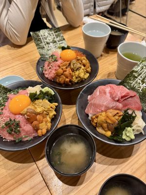 Tsukiji Unitora Nakadori by null