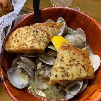 DJ's Clam Shack - Middle Neck Clams - Seafood Near Me - Key West, Florida DJ's Clam Shack - Middle Neck Clams - Seafood Near Me - Key West, Florida