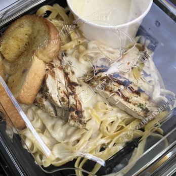 Black Bear Diner Independence - Fettuccine Alfredo (980 cals.) - Diners Near Me - Independence, Missouri