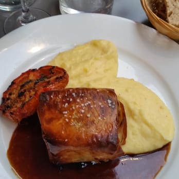 Café de Mars - Beef with pastry - French Near Me - Paris, 75 Café de Mars - Beef with pastry - French Near Me - Paris, 75