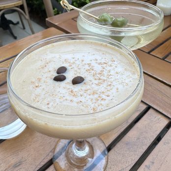 Bacari GDL - Espresso martini - Mediterranean Near Me - Glendale, California Bacari GDL - Espresso martini - Mediterranean Near Me - Glendale, California