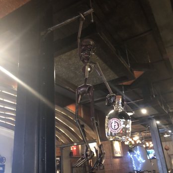 Foundry Kitchen and Bar - Gastropubs Near Me - Elyria, Ohio