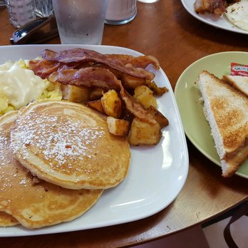 Sunrise Breakfast - Breakfast & Brunch Near Me - Norwood, Massachusetts Sunrise Breakfast - Breakfast & Brunch Near Me - Norwood, Massachusetts
