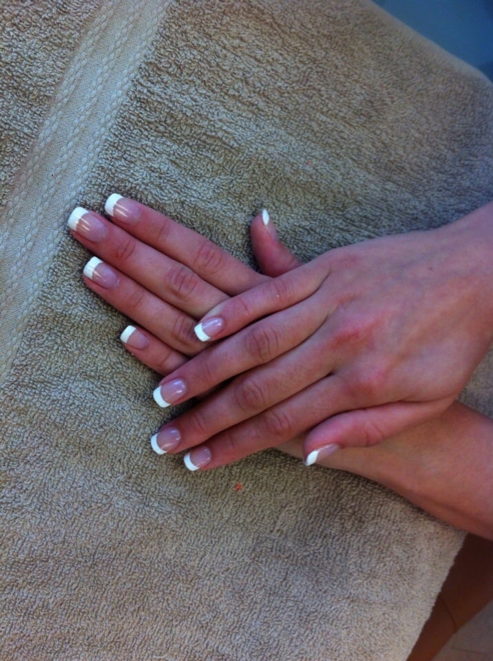 NAIL TIME Updated June 2024 1585 B Rand Rd, Des Plaines, Illinois